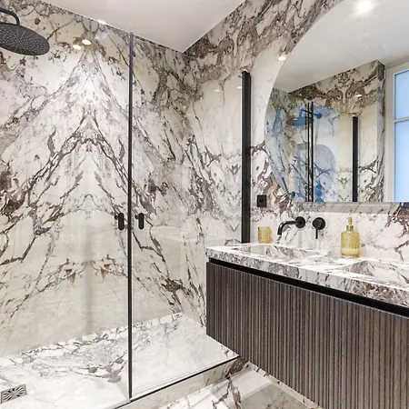 Daire Elegant Luxury For 6 On Champs-elysees