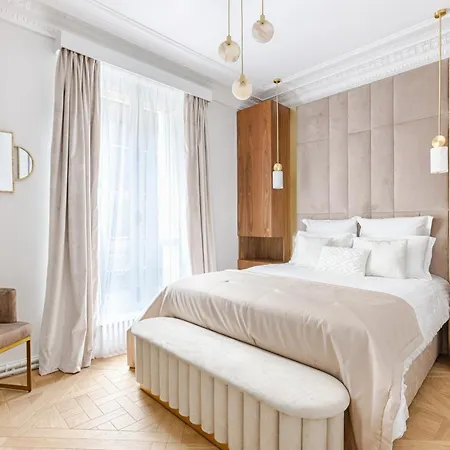 Elegant Luxury For 6 On Champs-elysees アパート